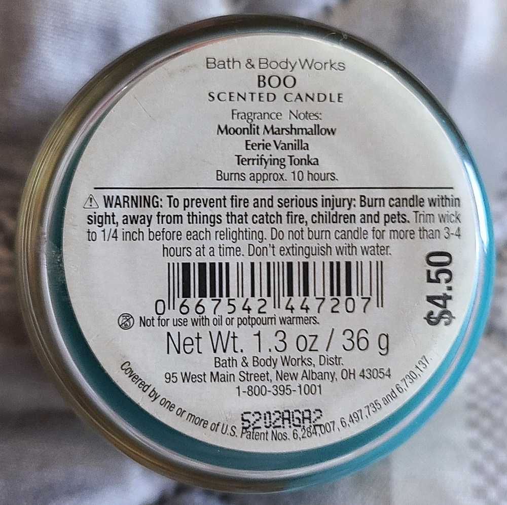 CANDLE: Halloween Bath & Bodyworks BOO! Moonlit Marshmallow Mini 2016 - Bath & Bodyworks Candle (Halloween Candle) action figure collectible [Barcode 667542447207] - Main Image 2