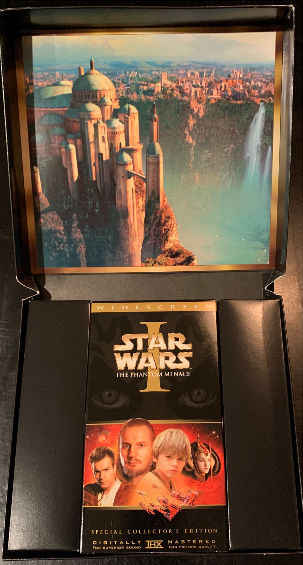 The Phantom Menace Widescreen Edition Boxed Set Vhs - Lucasfilm Ltd. (Phantom Menace) action figure collectible [Barcode 024543047636] - Main Image 3