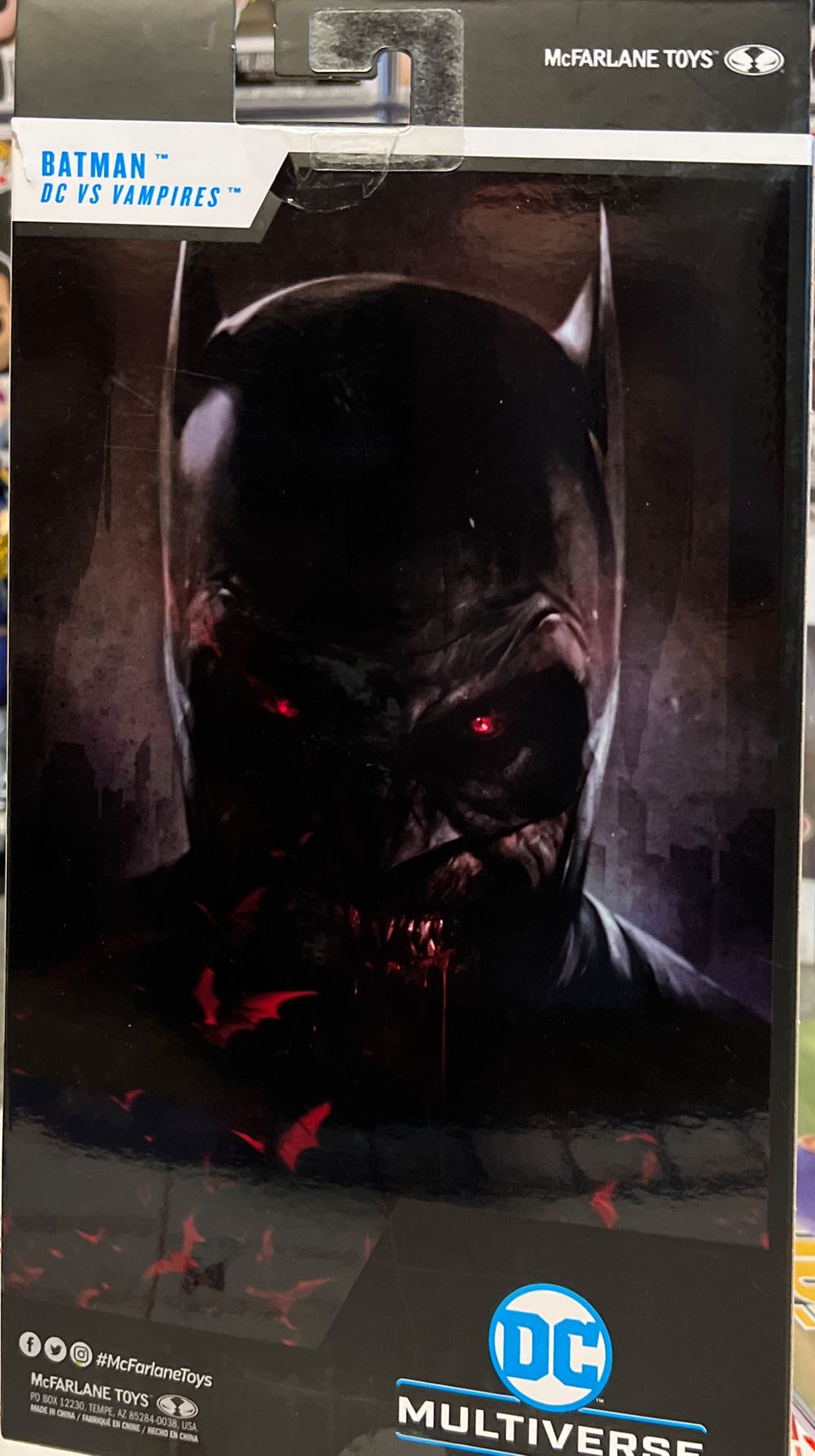 Batman - McFarlane Toys (DC Multiverse) (DC) action figure collectible - Main Image 2