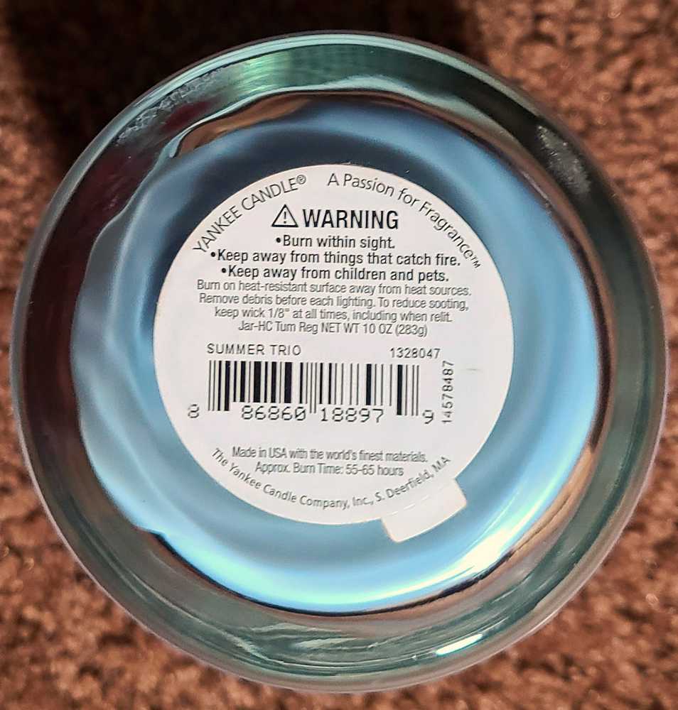 CANDLE: USA Patriotic Yankee Summer Trio 2014 - Yankee Candle (USA Candles) action figure collectible [Barcode 886860188979] - Main Image 2