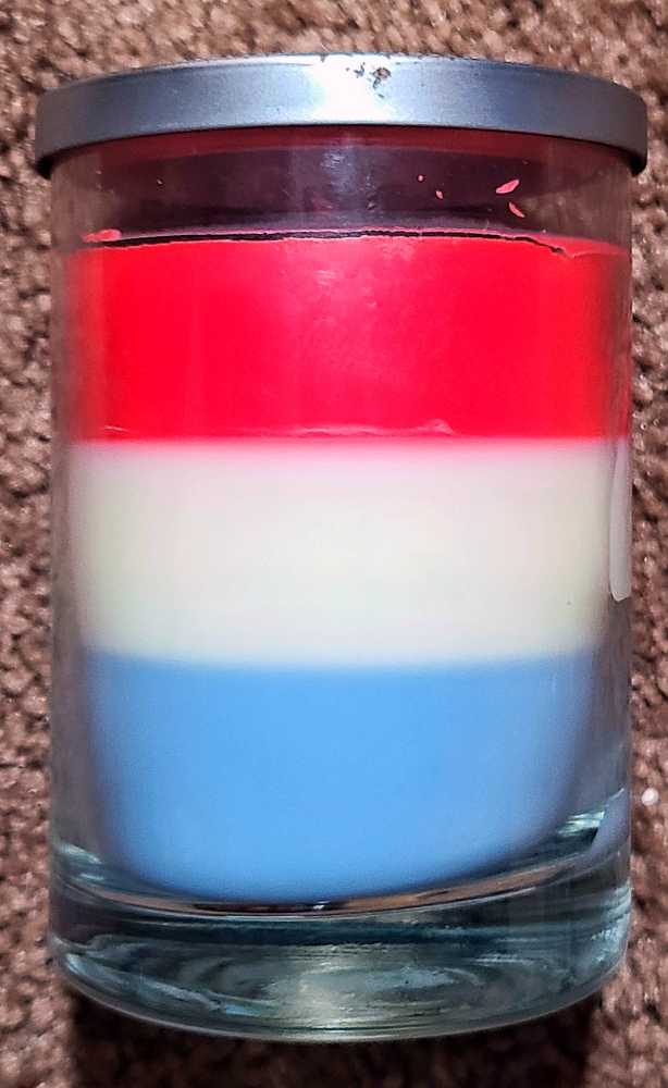 CANDLE: USA Patriotic Yankee Summer Trio 2014 - Yankee Candle (USA Candles) action figure collectible [Barcode 886860188979] - Main Image 3