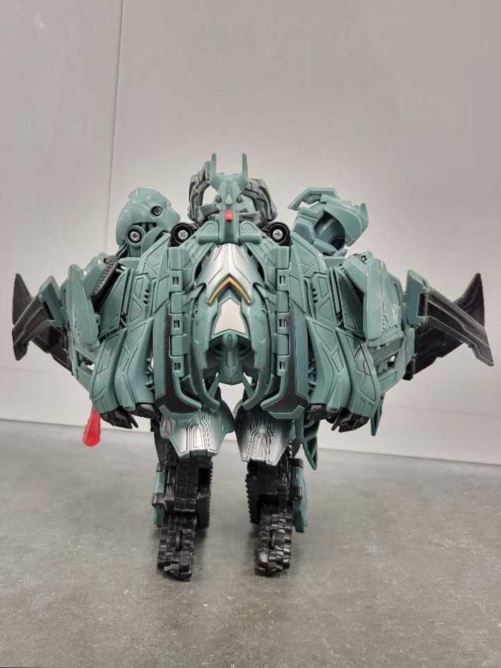 Megatron Voyager 1st - Hasbro (Revenge Of The Fallen) action figure collectible - Main Image 4