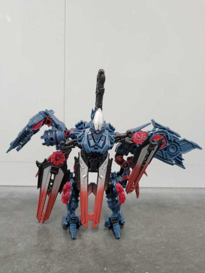 Soundwave Infiltration VS Battlefield Bumblebee  - Hasbro (Revenge Of The Fallen) action figure collectible - Main Image 4