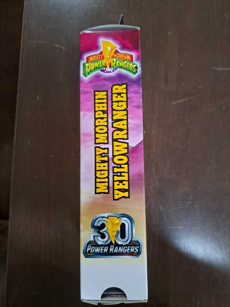 Power Rangers- Yellow Ranger VHS - Hasbro (Mighty Morphin Power Rangers) action figure collectible [Barcode 5010994183639] - Main Image 3