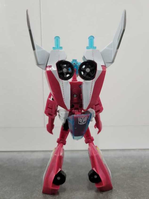 Arcee - Hasbro (Animated) action figure collectible - Main Image 4