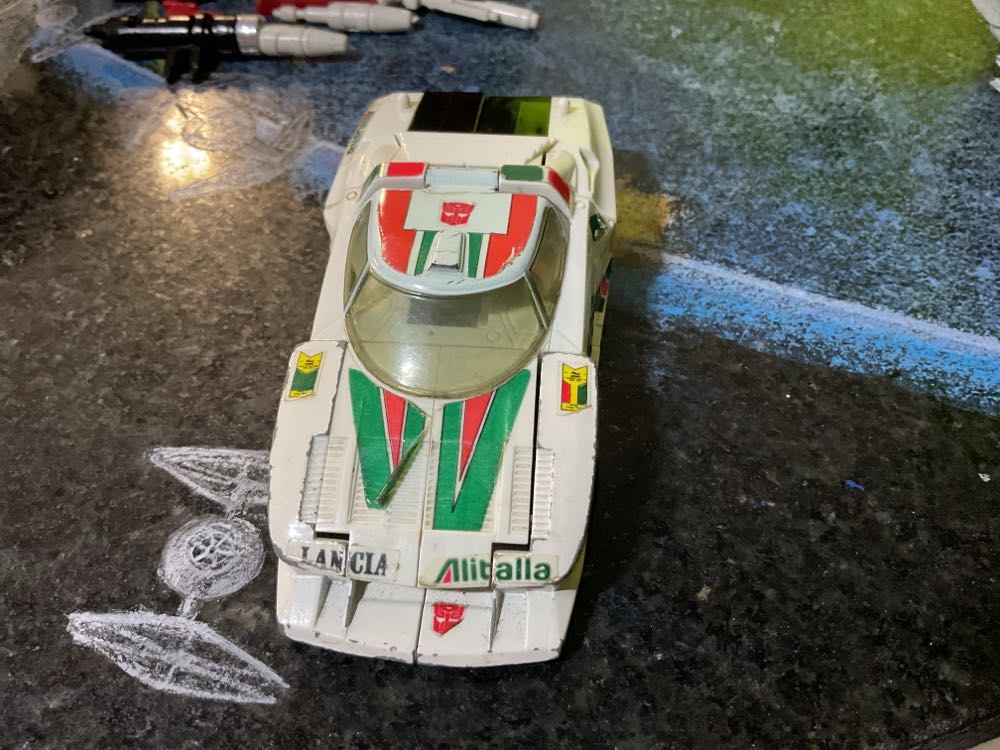 Transformers G1 Wheeljack - Hasbro (Transformers) (Transformers G1) action figure collectible - Main Image 4