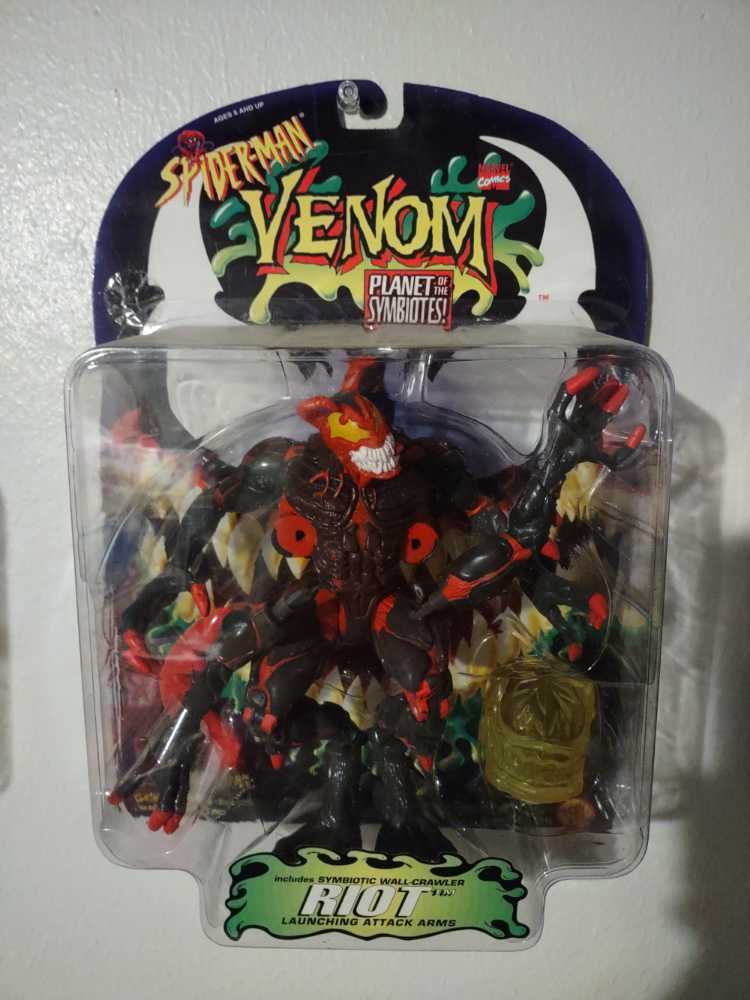 Planet Of The Symbiotes: Riot Variant  action figure collectible - Main Image 1
