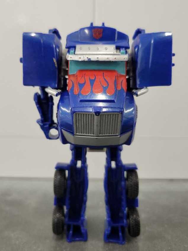 Optimus Prime One Step Changer Missing Right Arm - Hasbro (Age Of Extinction) action figure collectible - Main Image 4