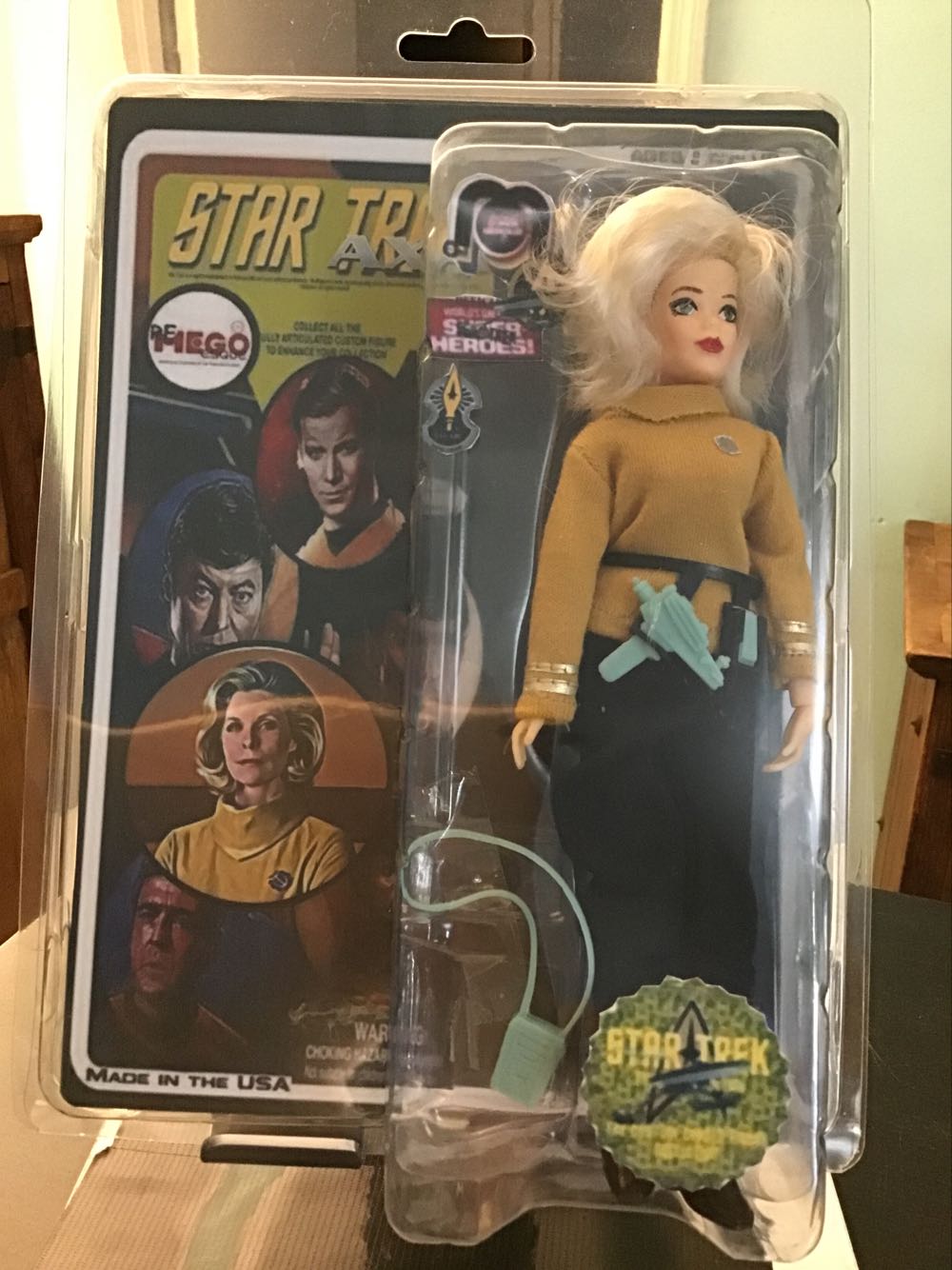 Star Trek filmstripfantasy Custom Axanar Captain Sonyna Alexander - ReMego (Star Trek Axanar) action figure collectible - Main Image 1