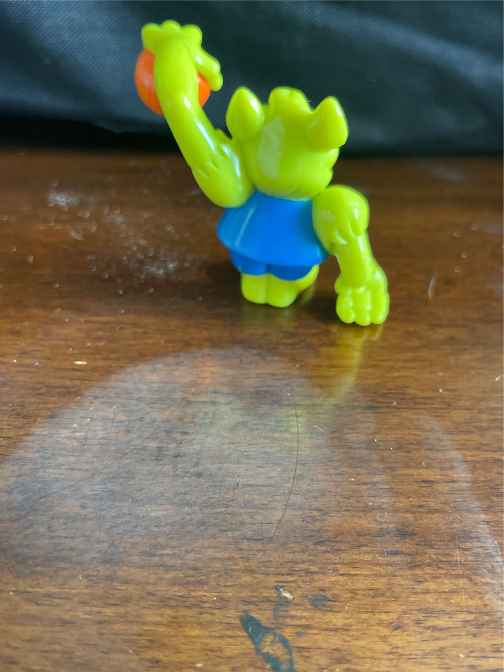 Taco Bell 2004 Hyper Hoops Jersey Number 7  action figure collectible - Main Image 2