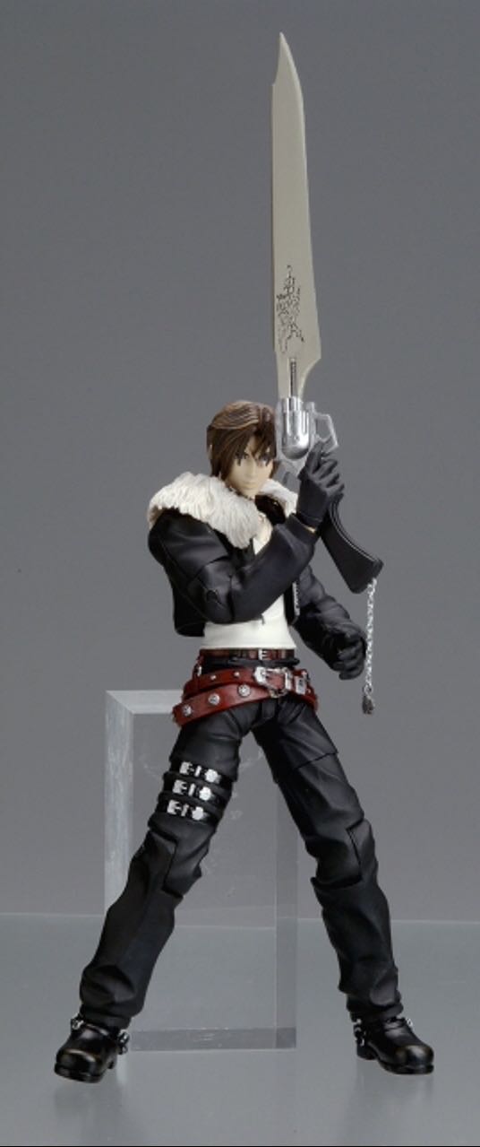 Squall Leonhart - Play Arts (Childhood Videogame Icons) action figure collectible - Main Image 2