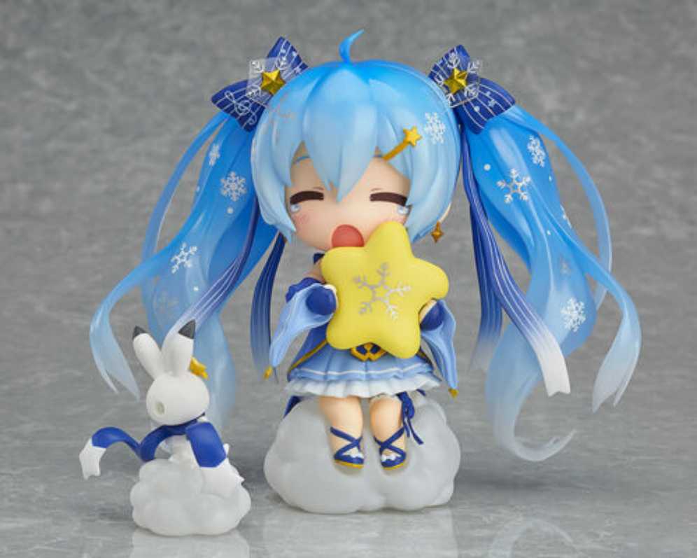 Snow Miku 2017: Twinkle Snow Ver.  action figure collectible - Main Image 2
