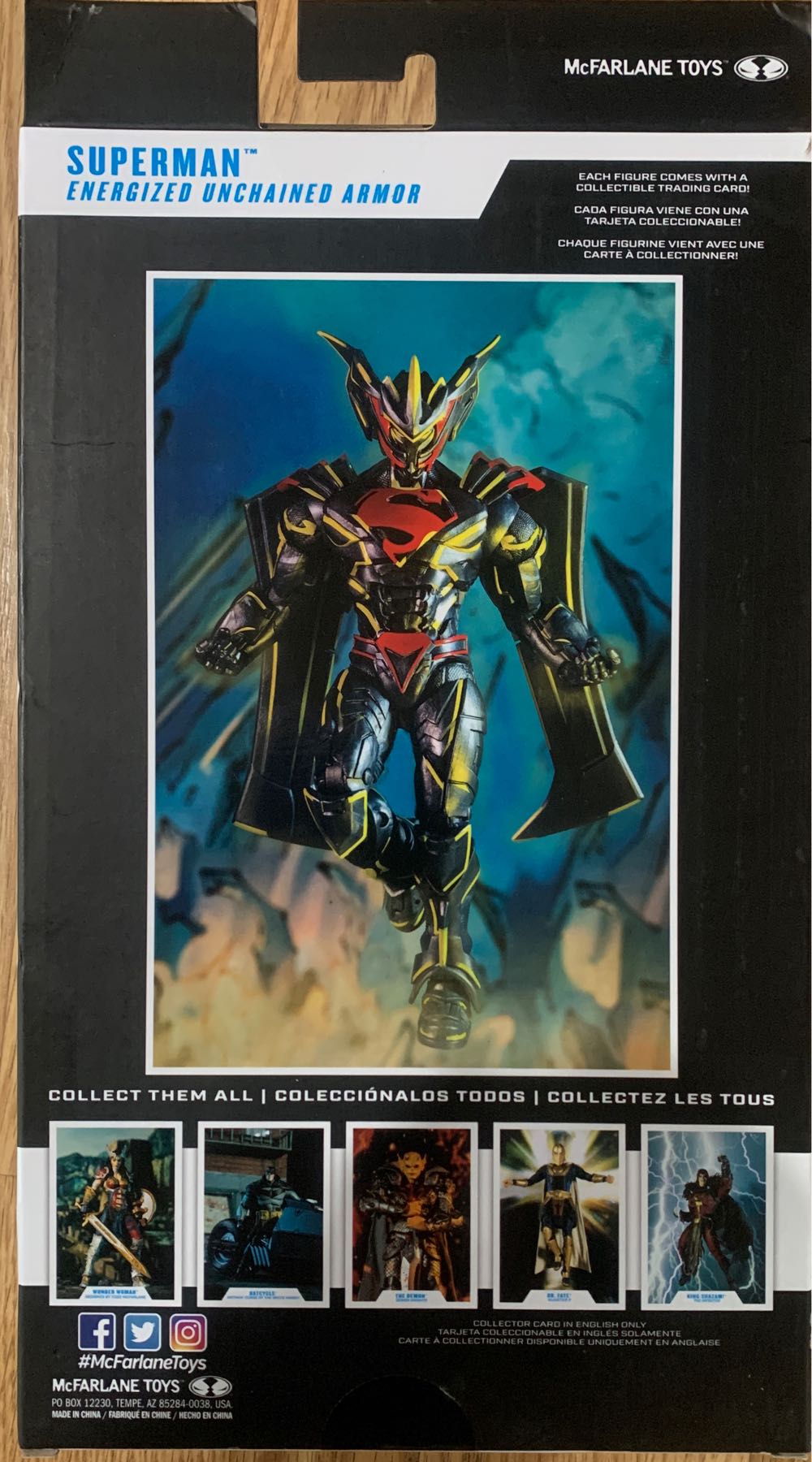 McFarlane Toys - McFarland Toys (Unchained Armor) action figure collectible [Barcode 787926151732] - Main Image 2