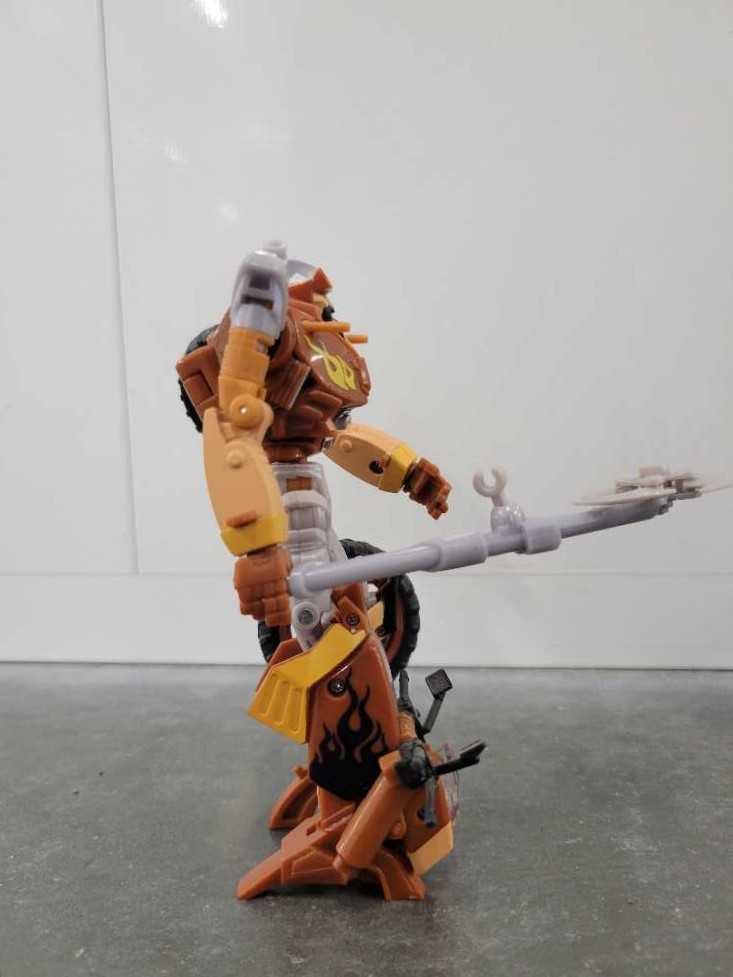 Wreck Gar Wreck-Gar Robot Mode - Hasbro (Reveal The Shield) action figure collectible - Main Image 3