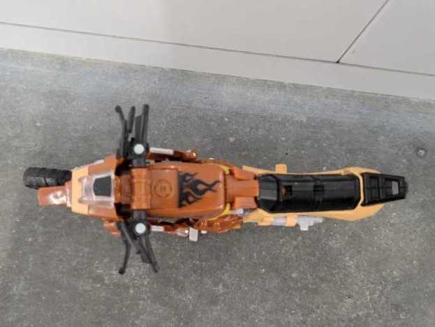 Wreck Gar Wreck-Gar Vehicle Mode - Hasbro (Reveal The Shield) action figure collectible - Main Image 2