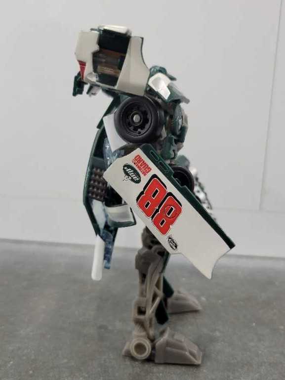 Roadbuster 1st - Hasbro (Dark Of The Moon) action figure collectible - Main Image 3