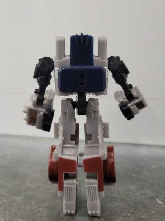 Optimus Prime Power Armor - Hasbro (Revenge Of The Fallen) action figure collectible - Main Image 3