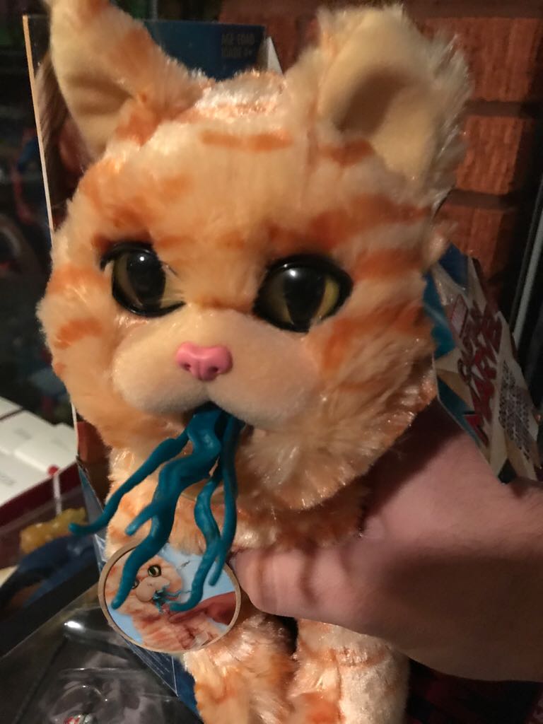 Captain marvel goose The Cat  action figure collectible [Barcode 630509759552] - Main Image 2