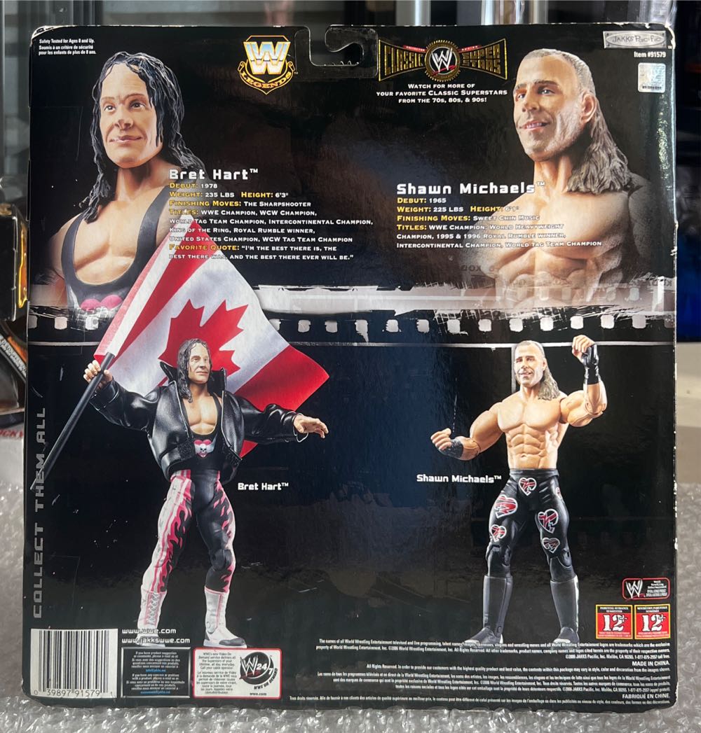 Bret Hart vs. Shawn Michaels - Classic Superstars - Jakks Pacific - AUTOGRAPHED - Jakks Pacific WWE (WWE) action figure collectible [Barcode 039897915791] - Main Image 4