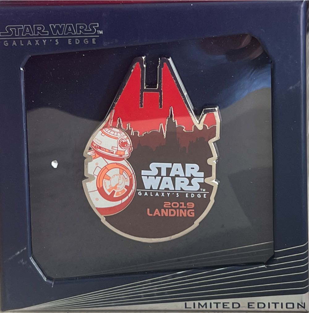 Galaxy’s Edge Opening Day Pin  action figure collectible [Barcode 400035554699] - Main Image 1