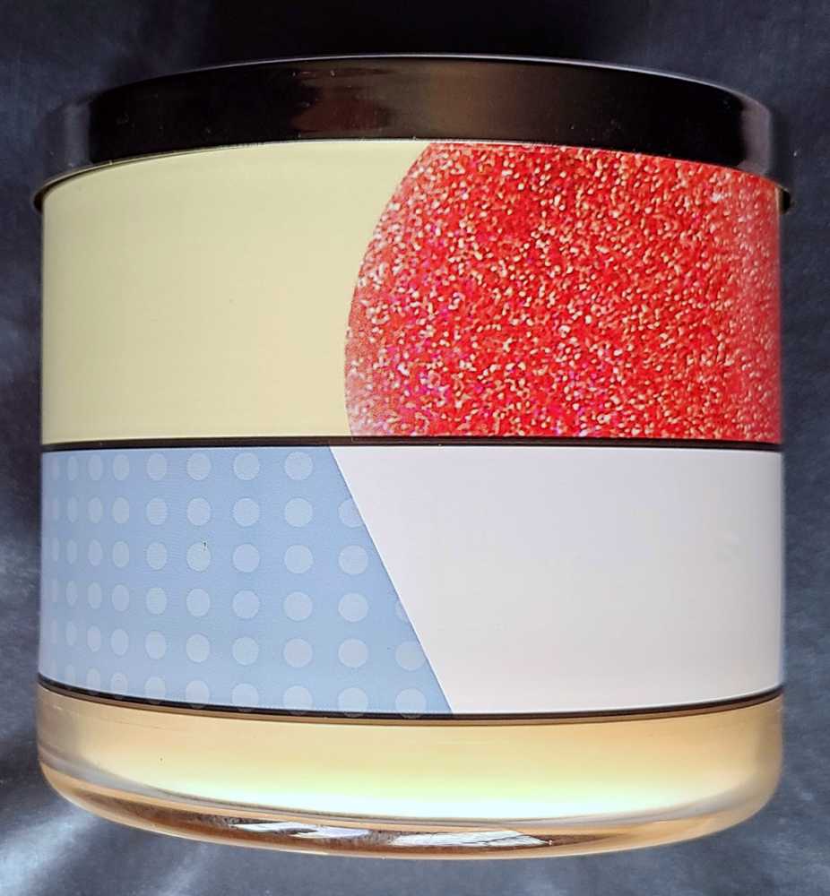 CANDLE: Food Bath and Bodyworks Vanilla Cola Candy 2020 - Bath & Bodyworks Candle (Food Candles) action figure collectible [Barcode 667550701650] - Main Image 3