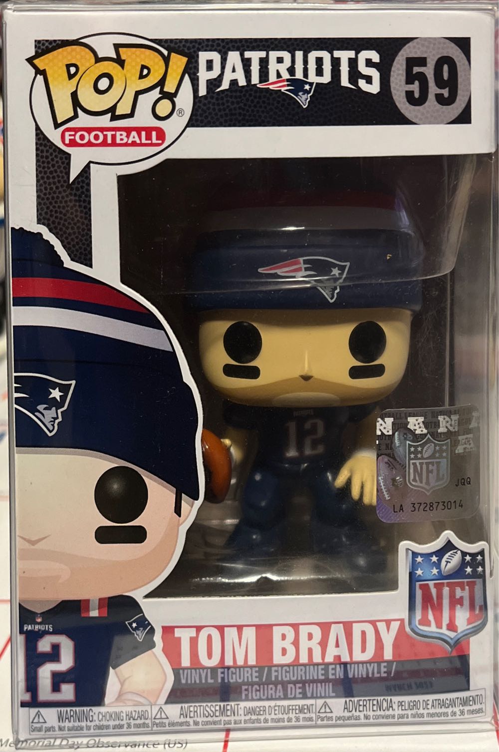 DC Designer Series: Catwoman by Stanley “Artgerm” Lau (0037/3504) 1:6 Scale Resin Statue