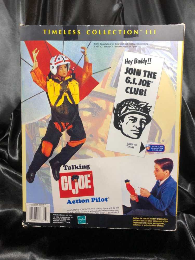 G.I. Joe Talking Action Pilot Timeless Collection III  action figure collectible [Barcode 076930576335] - Main Image 3