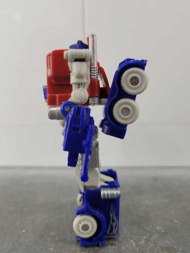 Oprimus Prime Battle In The Moonlight Missing Cannon, Missile And Trailer Cover Walmart Wal-Mart  - Hasbro (Dark Of The Moon) action figure collectible - Main Image 4