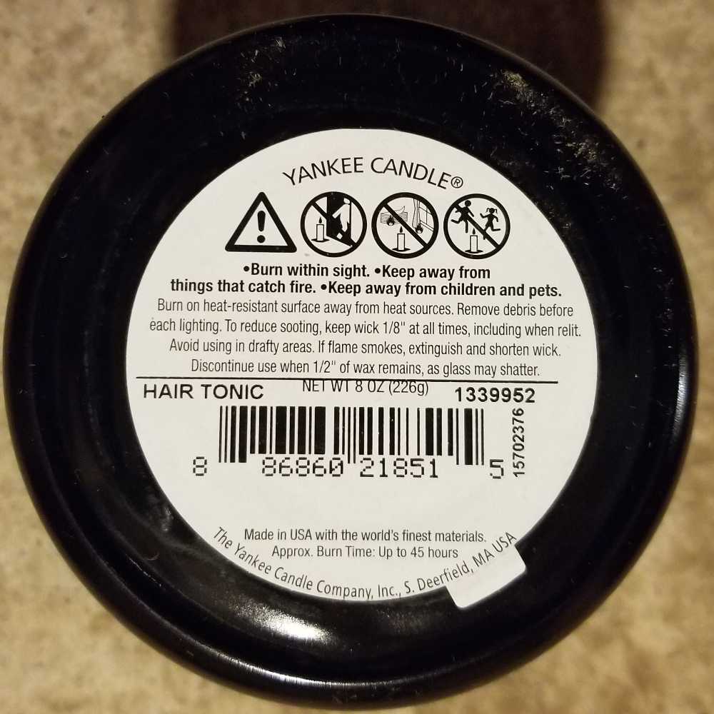 CANDLE: Man Candles Yankee Hair Toinc  Barber Shop 2015 - Yankee Candle (Man Candles) action figure collectible [Barcode 886860218515] - Main Image 2