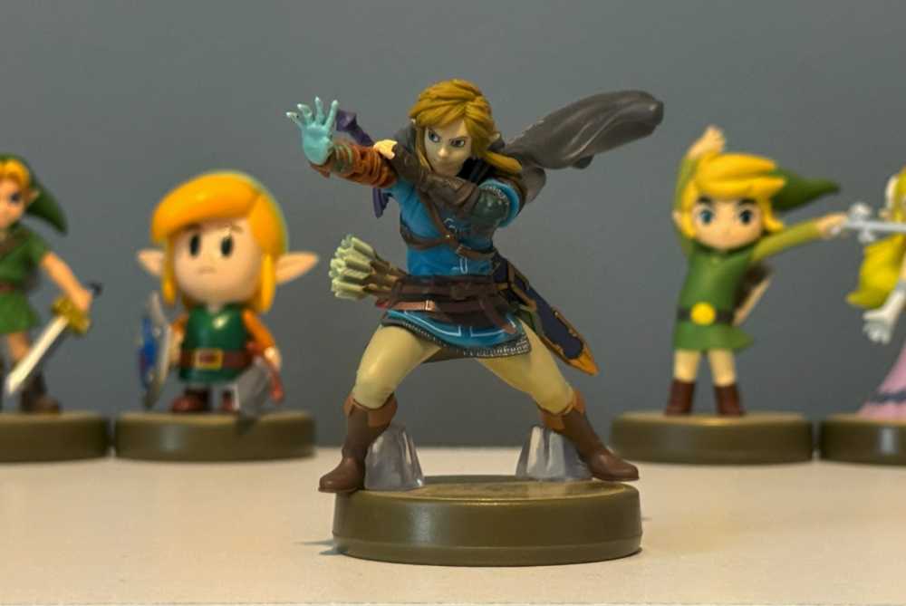 Amiibo: Link (Tears of The Kingdom) - Nintendo (The Legend Of Zelda Tears Of The Kingdom) action figure collectible [Barcode 045496381134] - Main Image 3