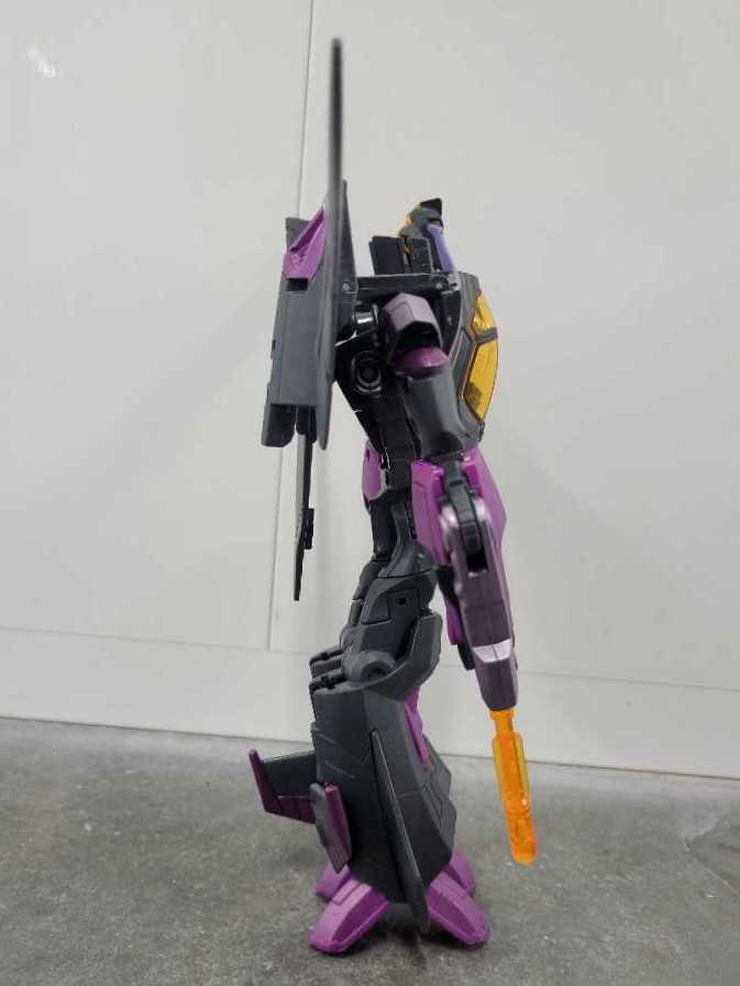 Skywarp - Hasbro (Animated) action figure collectible - Main Image 3