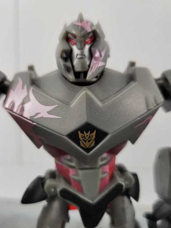 Megatron VS Optimus Prime The Battle Begins - Hasbro (Animated) action figure collectible - Main Image 1