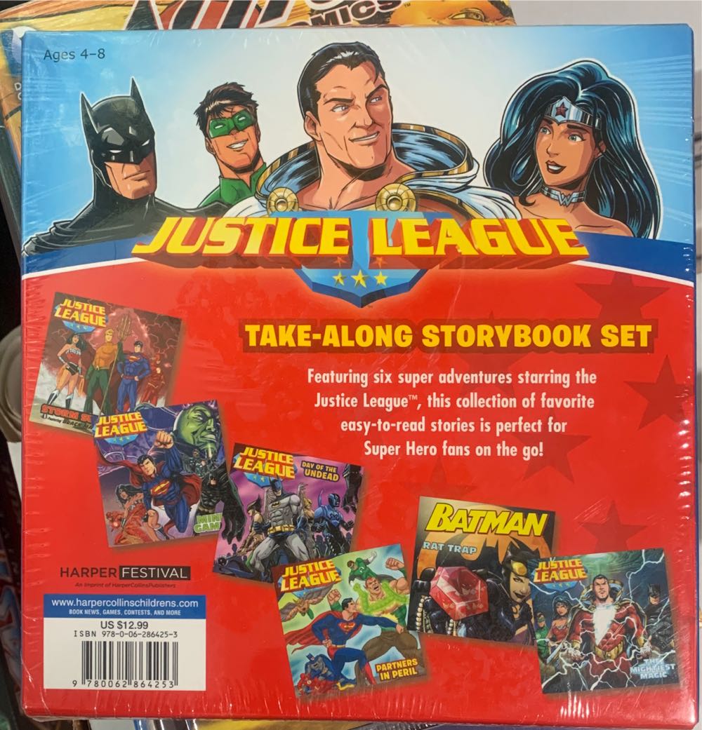 Justice League  action figure collectible [Barcode 9780062864253] - Main Image 2