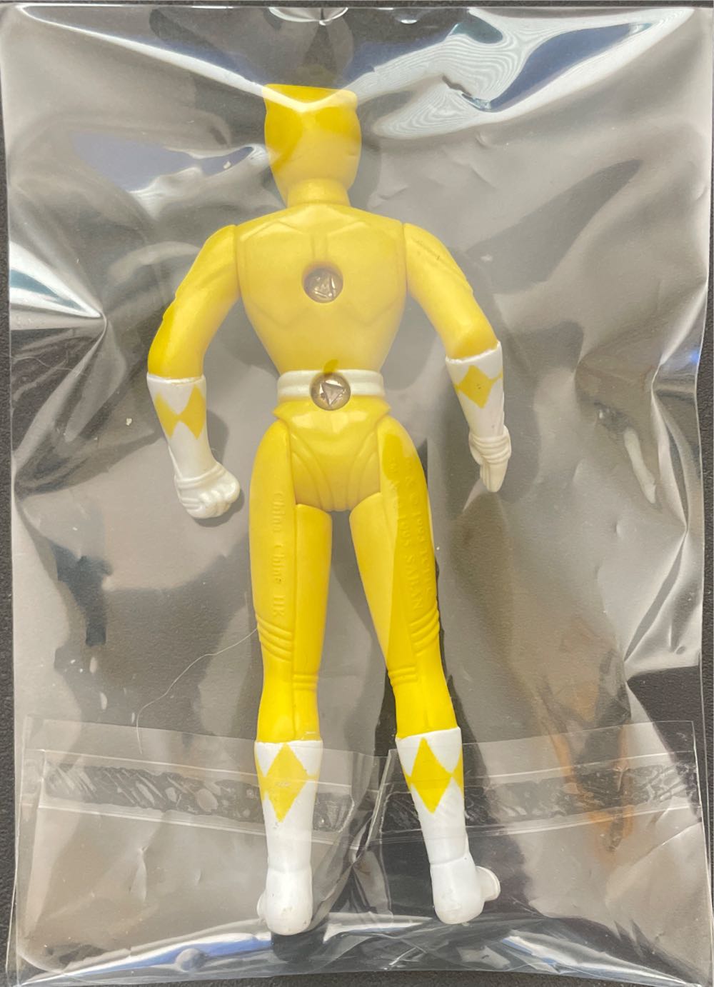 MMPR Yellow Ranger - SABAN action figure collectible - Main Image 2