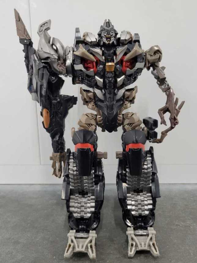 Megatron Shadow Command Missing Hip Piece And Missile - Hasbro (Revenge Of The Fallen) action figure collectible - Main Image 2