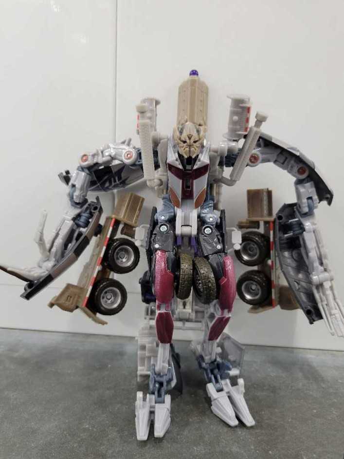 Mixmaster - Hasbro (Revenge Of The Fallen) action figure collectible - Main Image 2