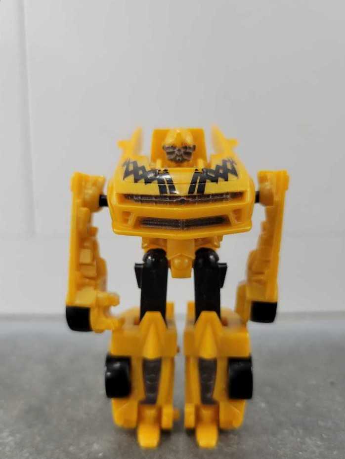 Marvel Selects Wolverine Original Suit Variant