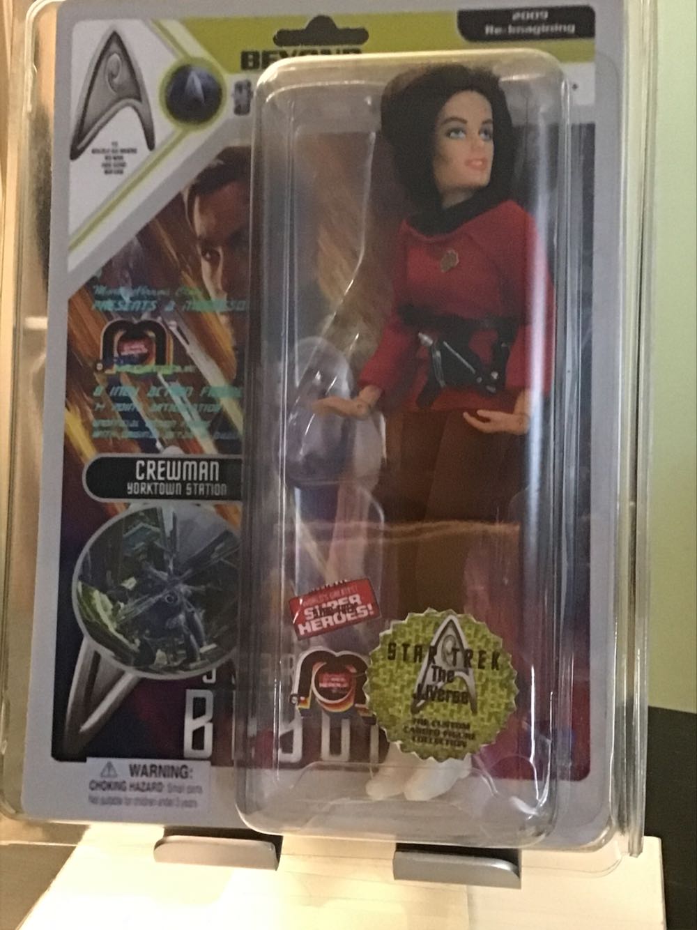 Star Trek custom Star Trek Beyond Crewman Yorktown Station  (Star Trek Custom) action figure collectible - Main Image 1