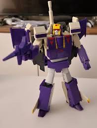 Commander (Blitzwing) - Star Toy (The Transformers) action figure collectible - Main Image 2