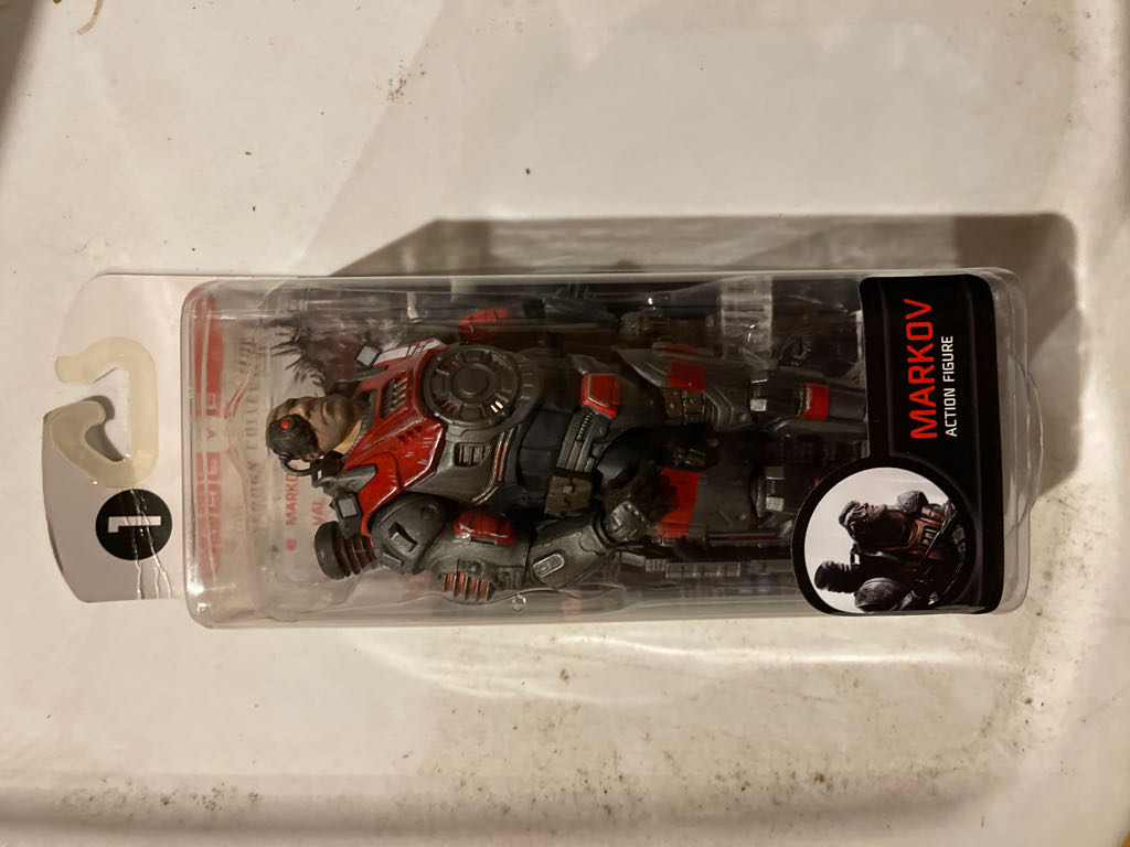 Saru: P o p ! Tv Vinyl Figurine Bundle With 1 Compatible ’toysdiva’ Graphic Protector 47744 B