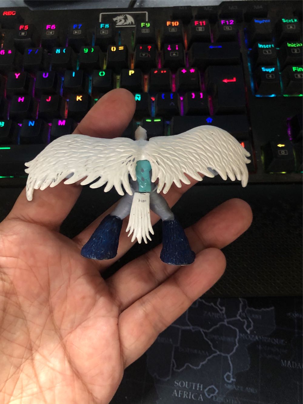 Helios, El Señor De Los Cielos - Gormiti (Celeste) action figure collectible - Main Image 3