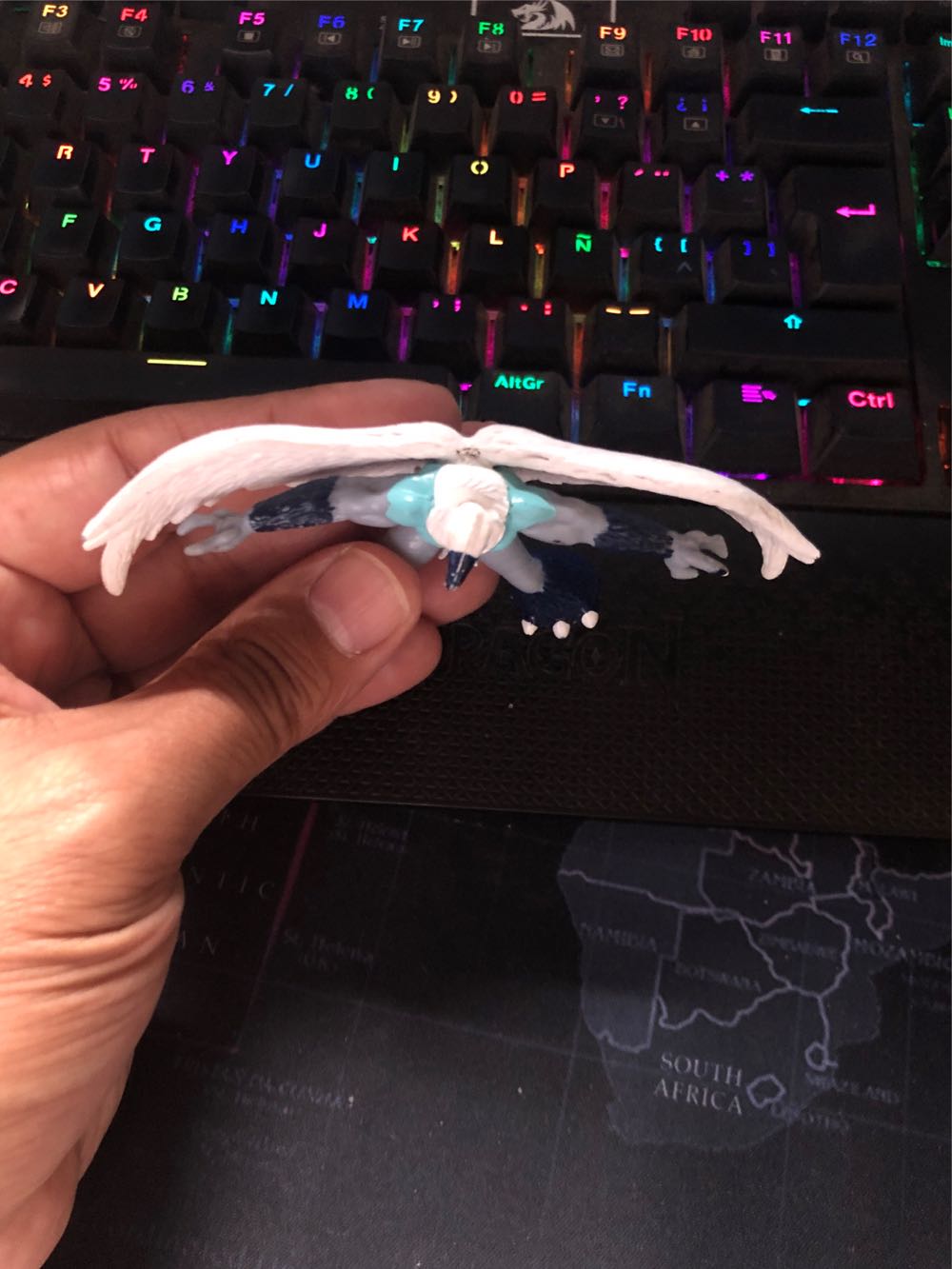 Helios, El Señor De Los Cielos - Gormiti (Celeste) action figure collectible - Main Image 4