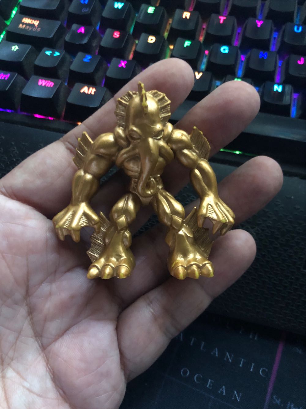 Polypus El Señor De Los Mares - Gormiti (Dorado) action figure collectible - Main Image 1