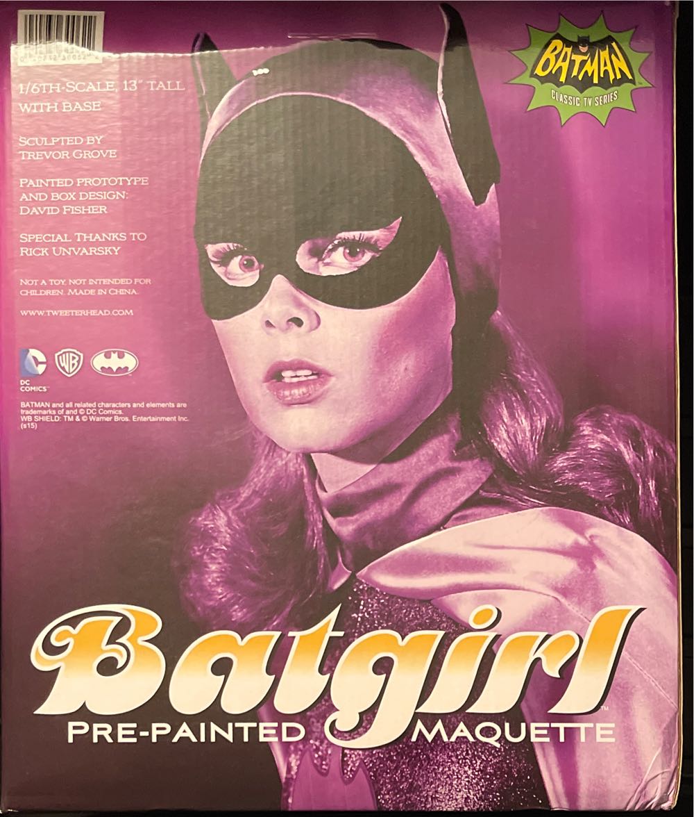 Batman Classic TV Series: Batgirl Pre-Painted Maquette  action figure collectible [Barcode 040232300622] - Main Image 2
