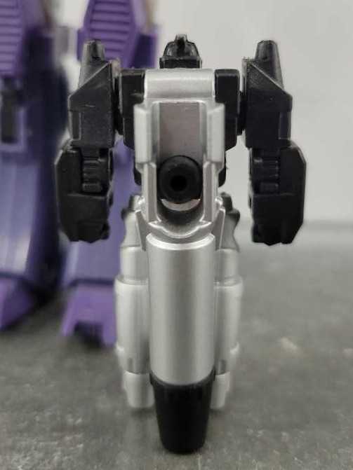Nightstick With Cyclonus And Rodimus Battle In Space - Hasbro (Reveal The Shield) action figure collectible - Main Image 3