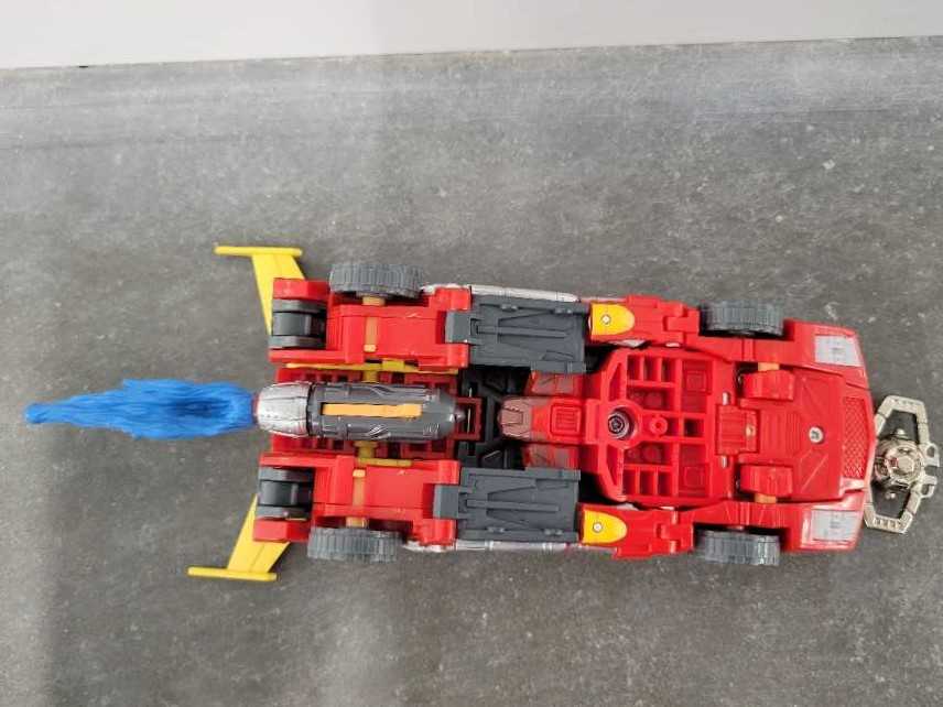 Rodimus Vehicle Mode Battle In Space - Hasbro (Reveal The Shield) action figure collectible - Main Image 4