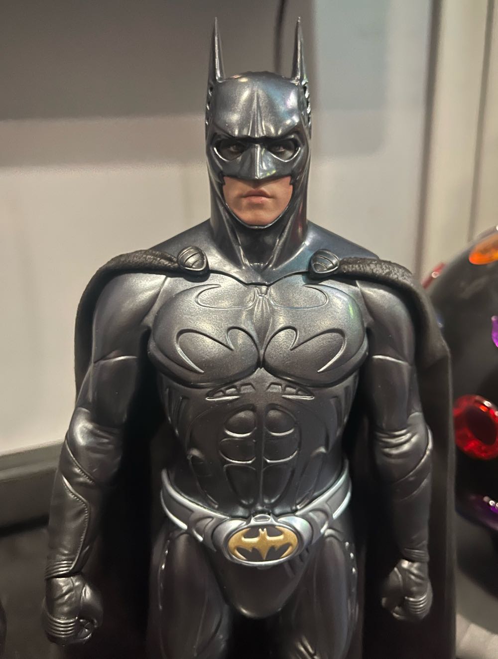 Batman : Val Kilmer - Hot Toys (DC Movies) action figure collectible - Main Image 2