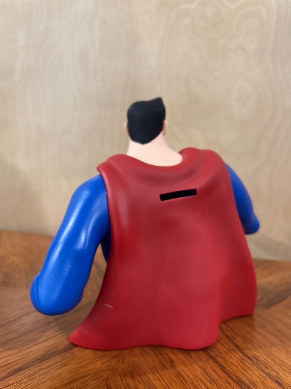 Superman: DC Comics Bust - Bank: Animated Series - Diamomd Select action figure collectible [Barcode 699788815991] - Main Image 2