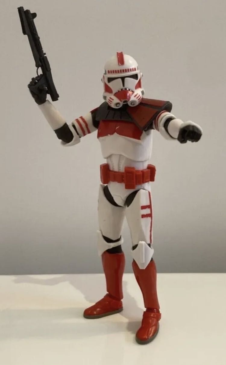 Imperial Clone Shock Trooper TBS [P4] TBB07 - Hasbro (Star Wars: The Bad Batch) action figure collectible - Main Image 3
