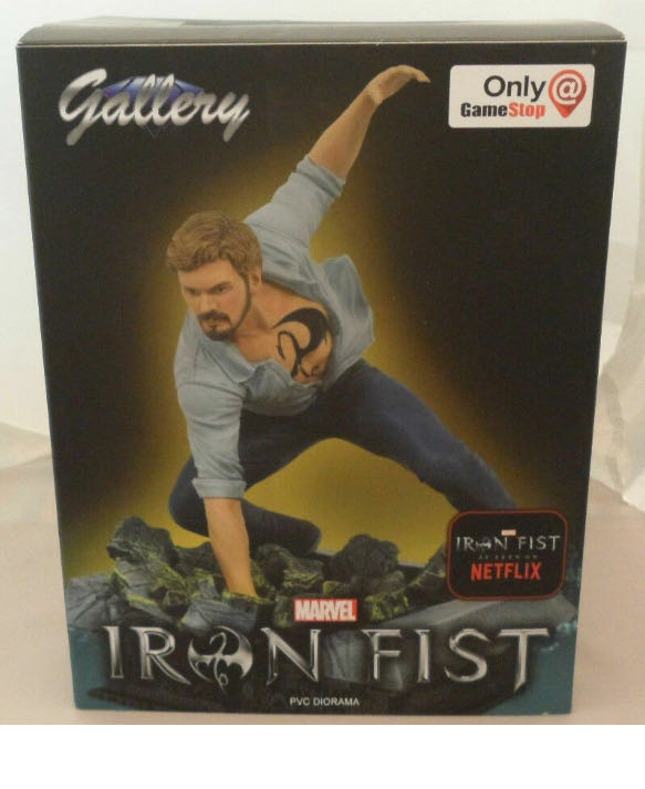 Iron Fist - Diamond Select Toys & Collectibles (Marvel Defenders Gallery Statues) action figure collectible [Barcode 699788826591] - Main Image 3
